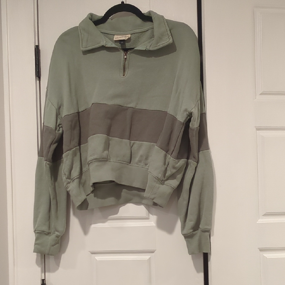 Universal Thread Olive and Charcoal Women's Hoodie